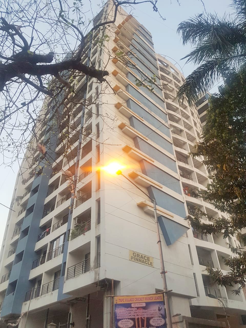 Building - Grace Pinnacle, Andheri West